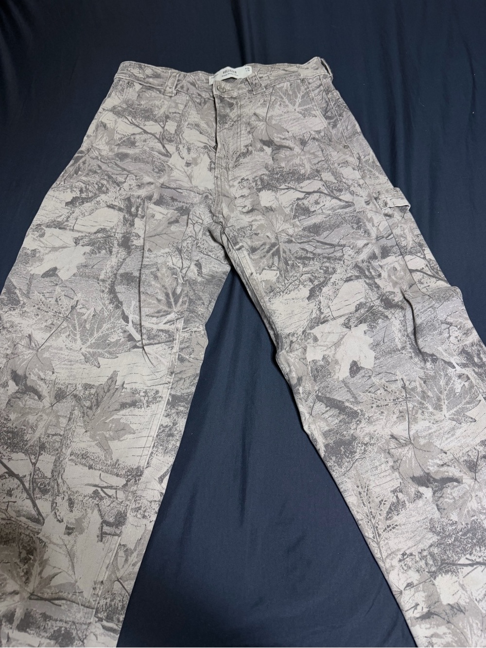 Hollister Light Gray Patterned Cargo Pants